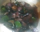 A picture of step 4 of Cauliflower dry manchurian.