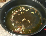 Foto del paso 1 de la receta: Putanesca con espárragos trigueros(vegetariano)