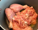 Foto del paso 2 de la receta: Pollo con tomate y pimientos