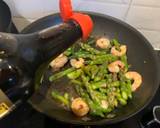 Stir fried asparagus with Prawns recipe step 3 photo