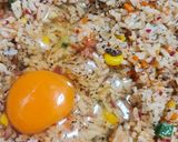 Foto langkah ke 5 dari resep Jumeokbap Goreng Ala2.