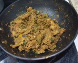 A picture of step 5 of Egg Kothu Parotta.