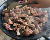 Foto del paso 2 de la receta: Paella de arroz y conejo