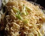 Cara Membuat Mie Goreng Daun Kelor 3