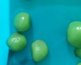 Foto langkah ke 3 dari resep Klepon gula merah kelapa.