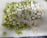 Foto del paso 1 de la receta: 536. Quiche de calçots y butifarra (principal carne)