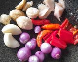 Foto langkah ke 1 dari resep Ase Ayam Cabe Ijo.