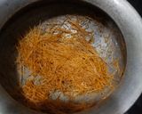 A picture of step 1 of Vermicelli Kheer.