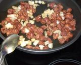 Foto del paso 2 de la receta Pasta con chistorra y verduras "gemelli"