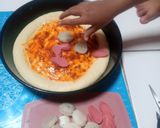 Foto langkah ke 4 dari resep Pizza tanpa ulen (topping keju).