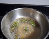A picture of step 2 of Suji Upma.