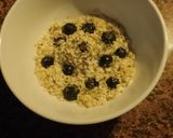 Foto del paso 2 de la receta: Porridge de avena con arándanos