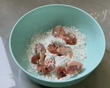 Foto langkah ke 1 dari resep Ayam Goreng Saus Mentega.
