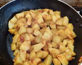 A picture of step 5 of Irish Bombay Potatoes.