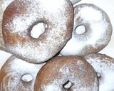 Foto langkah ke 5 dari resep Donat gula pandan.