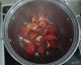 Hình bước làm 2 của món Canh cà chua đậu hủ - nấm rơm