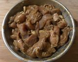 Foto langkah ke 1 dari resep Chicken Garlic Honey Soy Sauce.