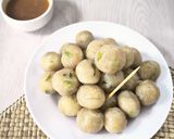 Foto langkah ke 7 dari resep Cilok Aci Bumbu Kacang.