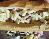 Hình bước làm 3 của món Pizza bánh mì