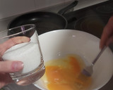 Foto del paso 1 de la receta: Bizcocho de manzana y nueces