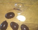 Foto del paso 3 de la receta: Huevos de Pascua y chupetines de chocolate 🍫