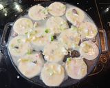 Hình bước làm 2 của món TAKOYAKI - Bánh bạch tuột