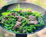 Hình bước làm 5 của món Đọt Su Su Xào Thịt Bò