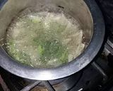 A picture of step 5 of Singaporian Rice.