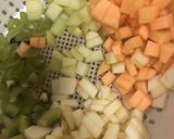 Foto langkah ke 3 dari resep Salad Buah Segar Kekinian 🍎🍈🍓.