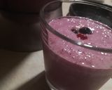Erdei gyümölcsös smoothie recept fázis 2 fotója