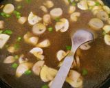 A picture of step 2 of Veg Hot and Sour Soup.