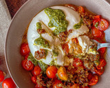 Foto del paso 2 de la receta: Burrata con cherrys asados y pestos