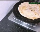A picture of step 5 of Olive Oil Main Bana Crispy Aloo Chicken Ka Paratha 🫓 Recipe 👌😋.
