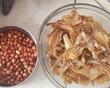 Foto langkah ke 2 dari resep Sambel teri kacang simple.