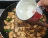 Foto langkah ke 5 dari resep Ifu Mie Cah Ayam Pedas.
