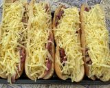 Sajtos- baconos bagett recept fázis 3 fotója