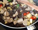 Foto langkah ke 4 dari resep Tumis Jamur Kuping.