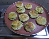 A picture of step 12 of Ragda Patties.