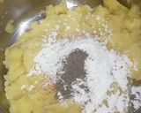 A picture of step 2 of Chicken stuffed sandwich without bread.