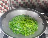 Foto langkah ke 1 dari resep Tumis Kembang Bawang Tahu.