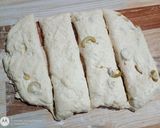 Foto del paso 4 de la receta: Filoncini di pane alle olive