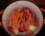 Foto del paso 3 de la receta: Pollo a la cacerola
