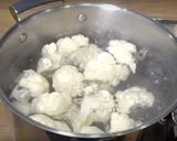 A picture of step 1 of Cauliflower Cheese.