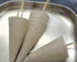 A picture of step 4 of Paan Kulfi.