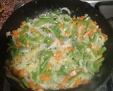 Foto del paso 2 de la receta: Salteado de judías verdes con col