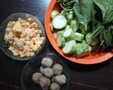 Foto langkah ke 1 dari resep Sayur Bening Oyong.