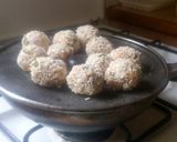 A picture of step 9 of Chicken rice meatballs.
