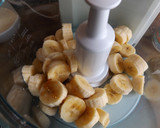 Foto del paso 2 de la receta: Postre de plátanos y manzanas con requesón