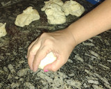 Foto del paso 7 de la receta: Combo completo. Pan de hamburguesa, hamburguesa, aros fritos