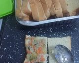 Foto langkah ke 4 dari resep Roti Gulung Sayur Bolognese.